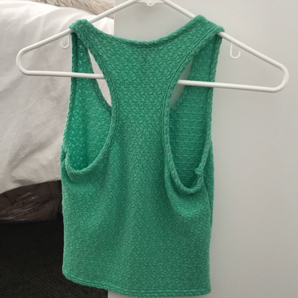 crop top - Picture 3 of 3